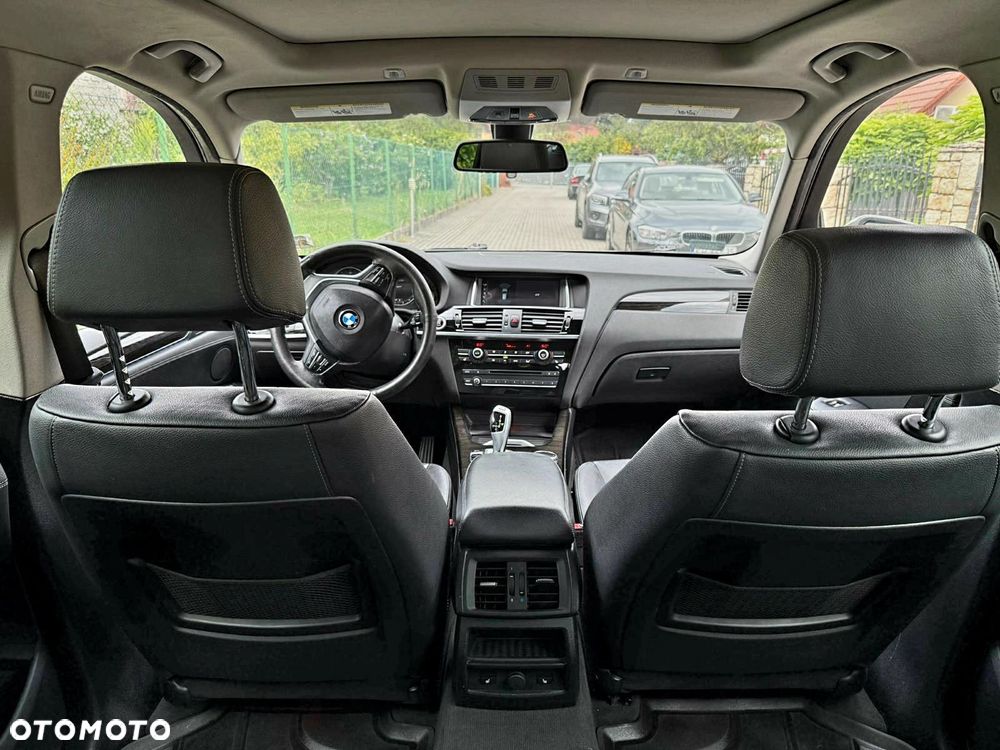 BMW X3 xDrive28i xLine - 22
