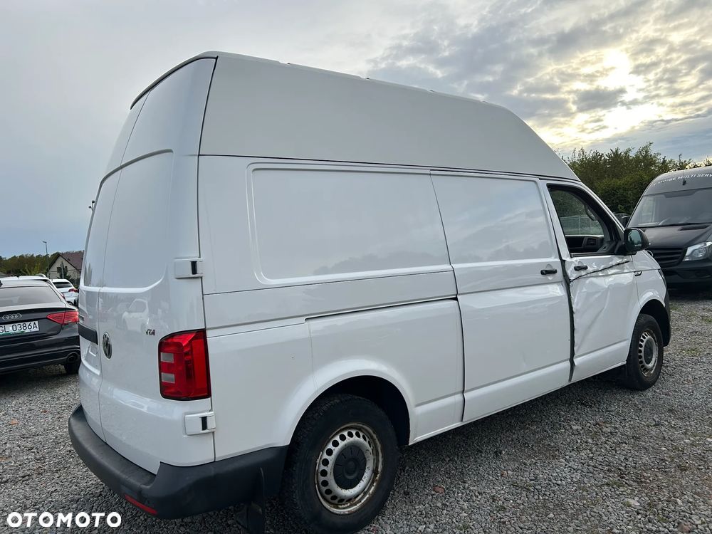 Volkswagen transporter - 8