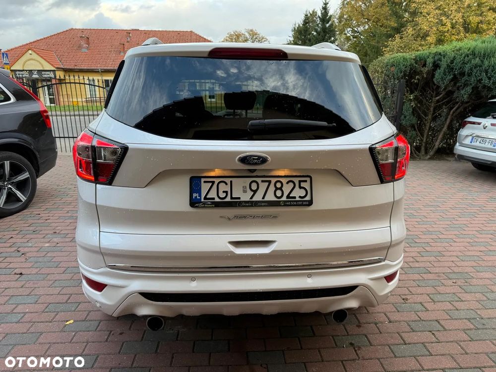 Ford Kuga - 9