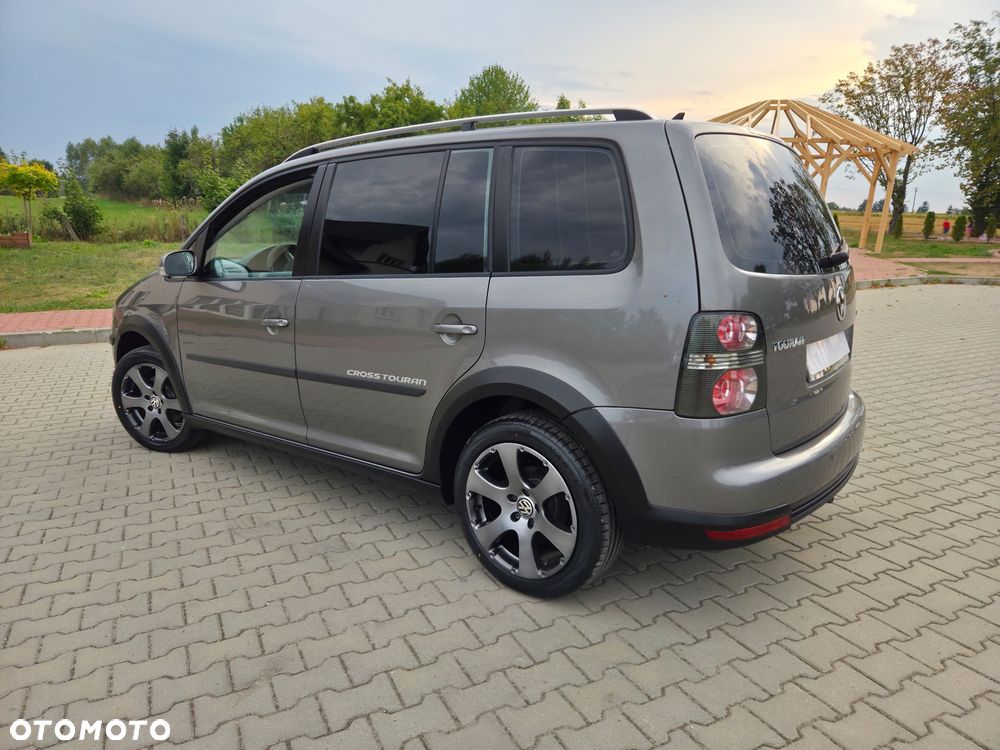 Volkswagen Touran 1.9 TDI DPF Cross - 9