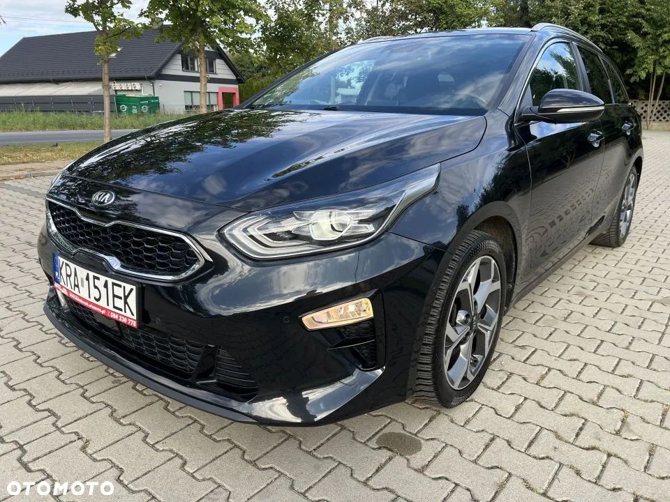 Kia Ceed SW 1.6 CRDi DCT Platinum Edition - 35