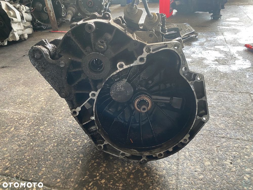 SKRZYNIA BIEGÓW FORD TRANSIT CONNECT 1.8 B 2T1R7002AC
