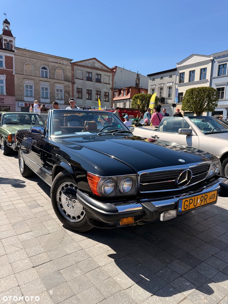 Mercedes-Benz SL - 1