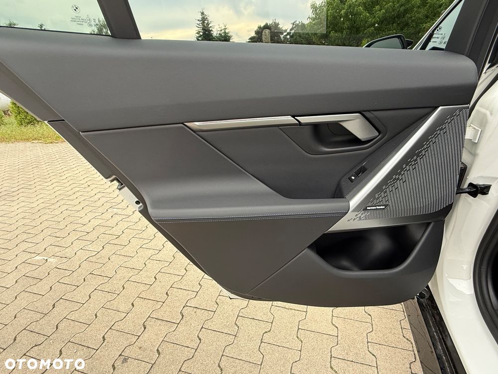 BMW Seria 5 520d - 25