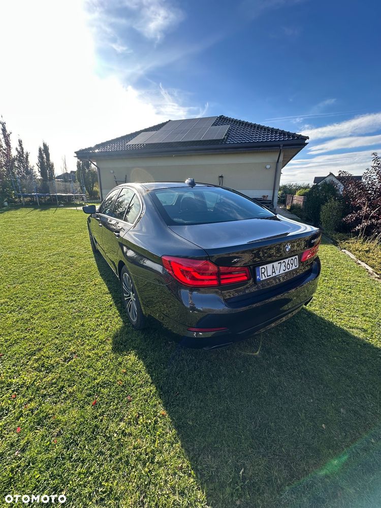 BMW Seria 5 2019 photo 3