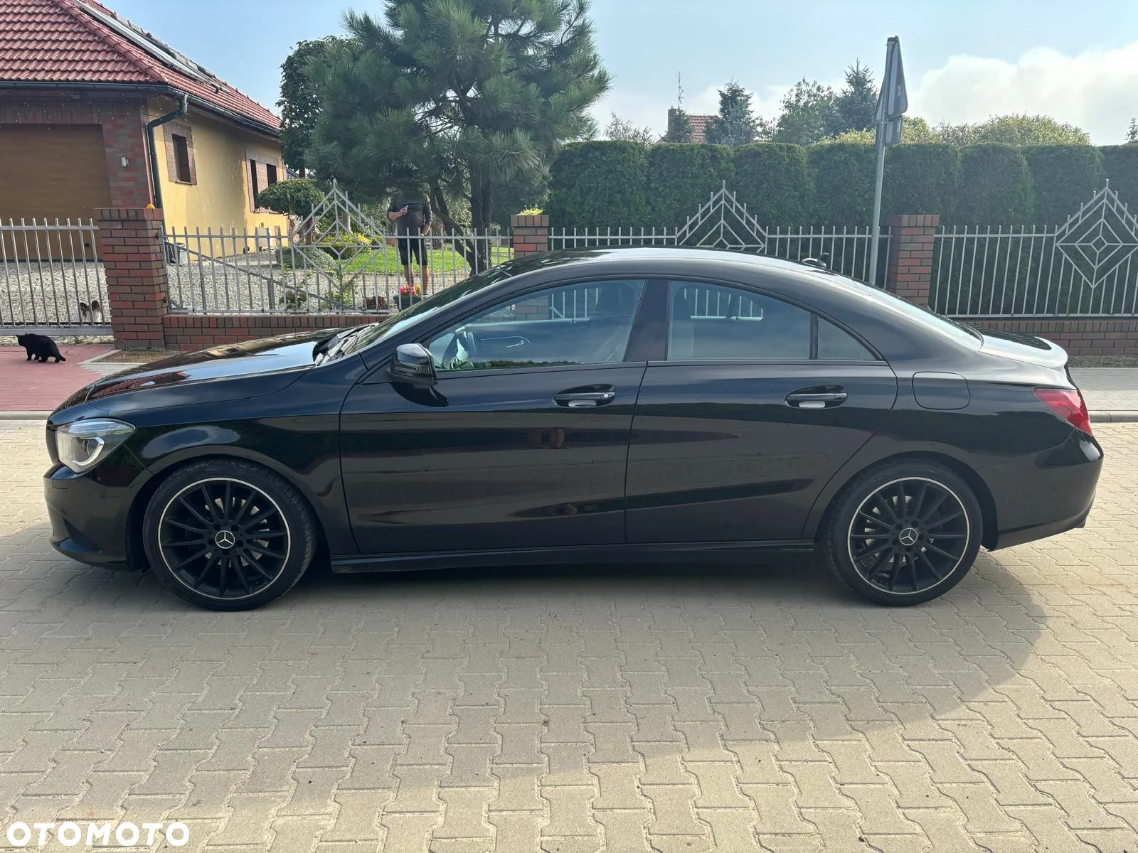 Mercedes-Benz CLA 200 7G-DCT - 8