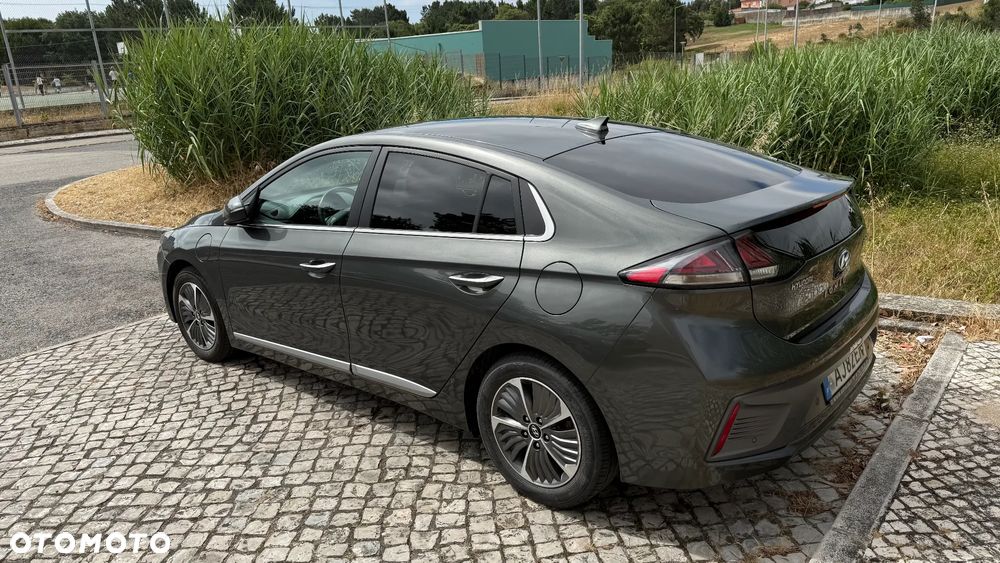 Hyundai IONIQ Plug-in hybrid Platinum - 6