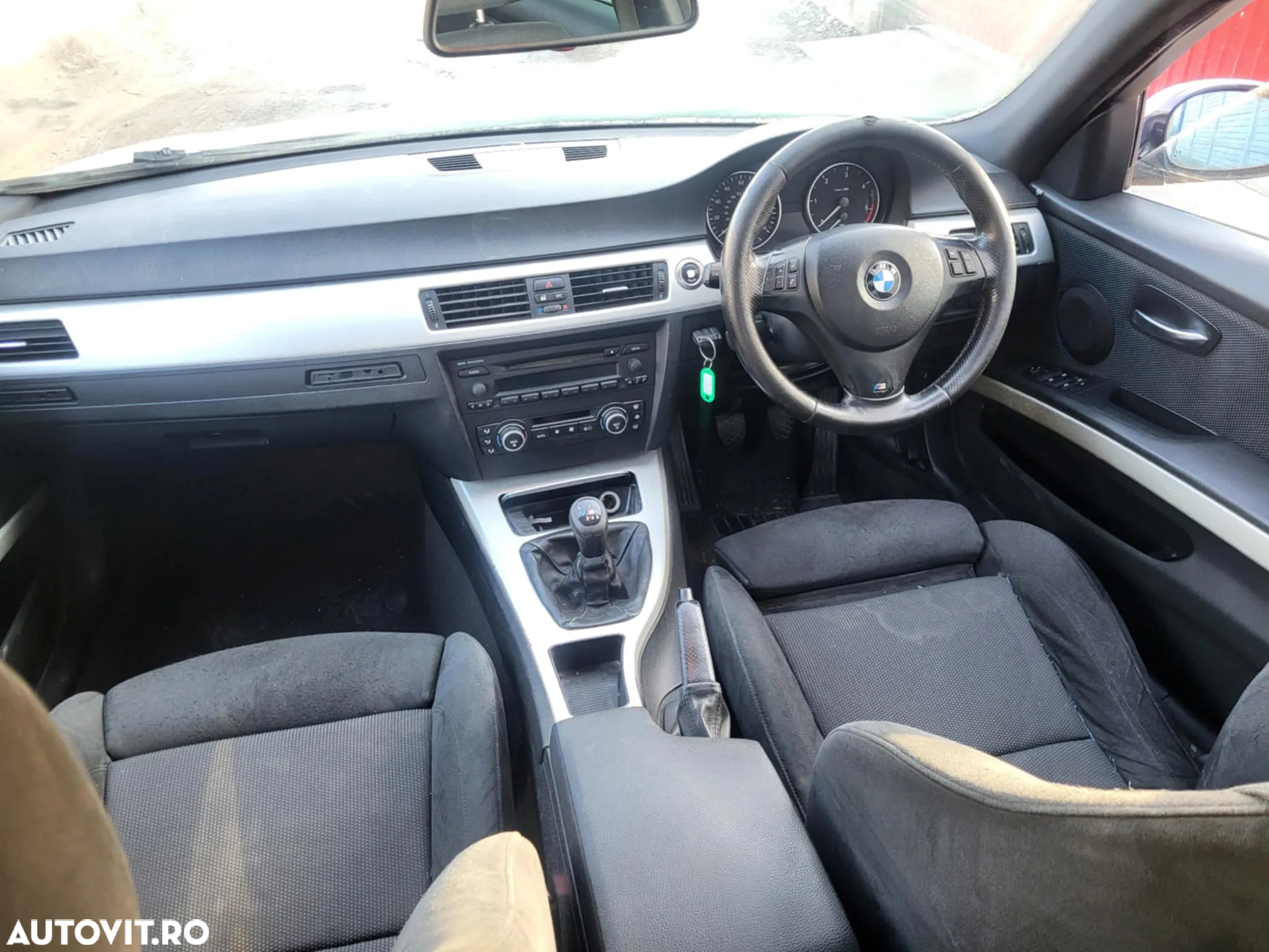 Dezmembram BMW E90 2.0 D M47 163 CP an 2006 - 5