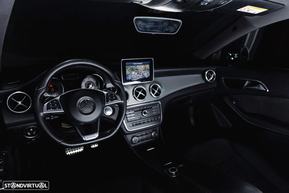 Mercedes-Benz CLA 180 - 10