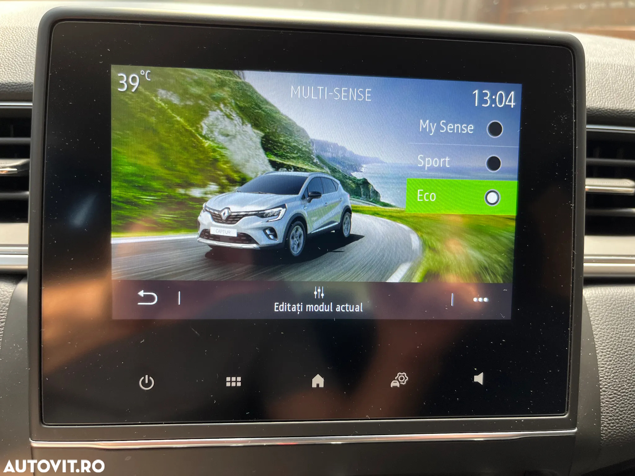 Renault Captur MHEV 140 EDC Techno - 17