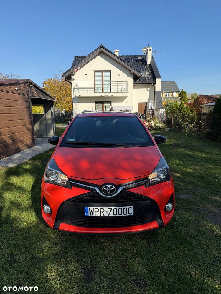 Toyota Yaris 2016 photo 2