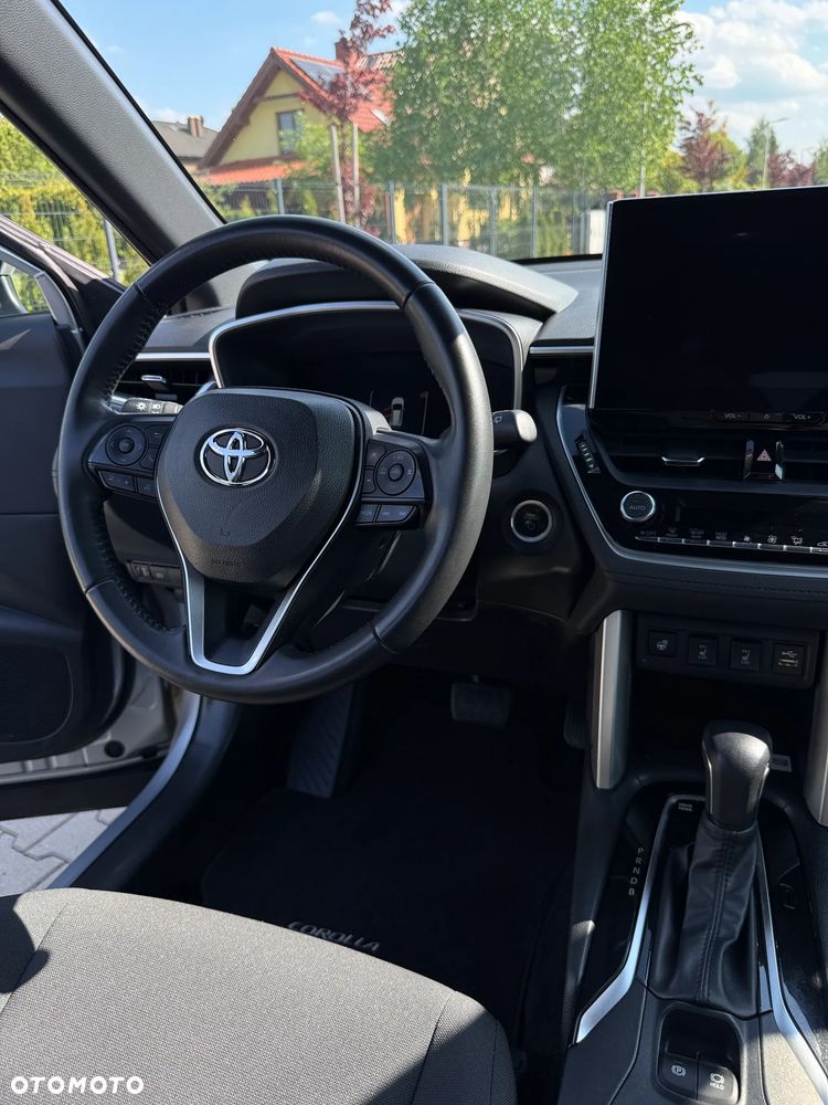 Toyota Corolla Cross 2.0 Hybrid Style AWD - 13