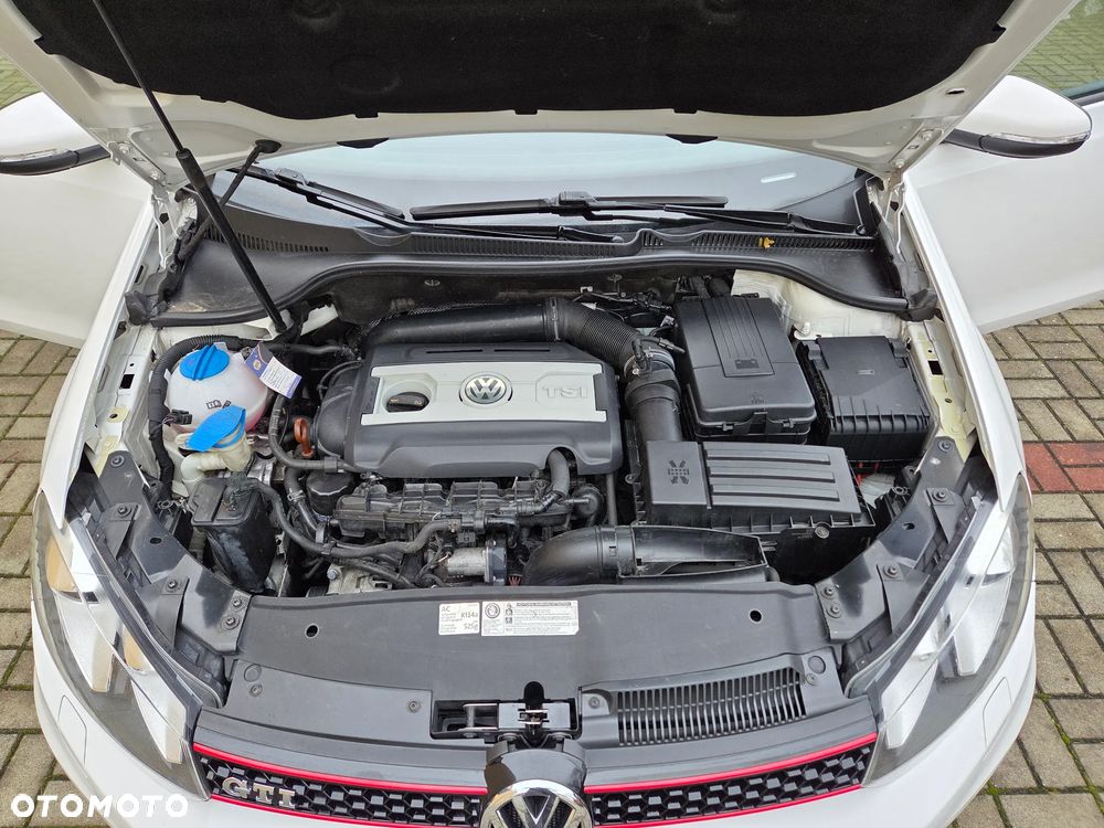 Volkswagen Golf 2.0 GTI - 37