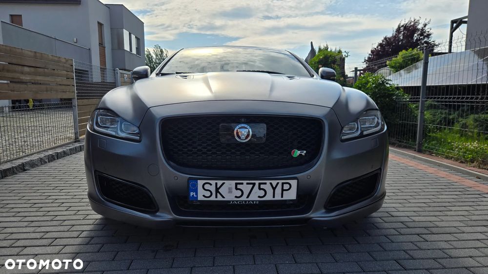 Jaguar XJR - 4