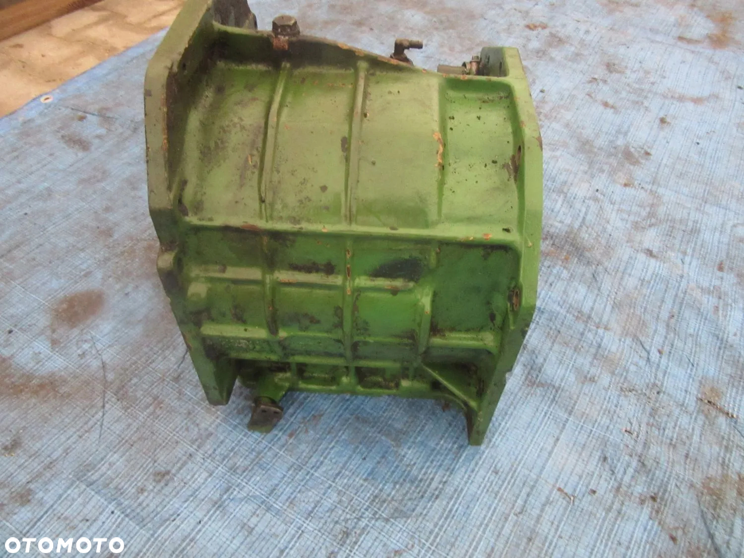 Obudowa skrzyni PowerQuad John Deere 6100 6200 6300 6400 - 2
