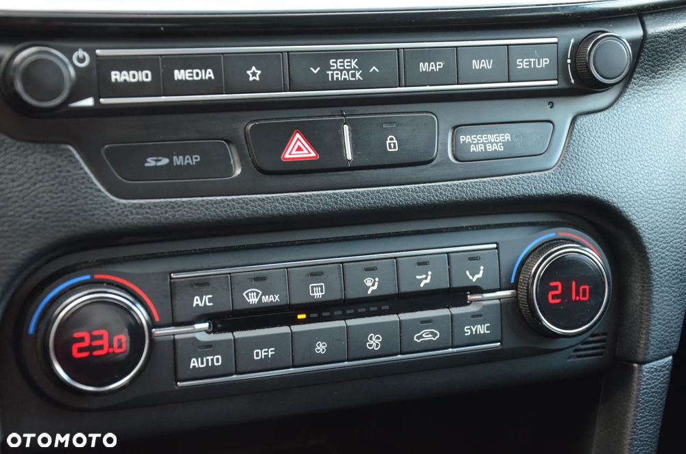 Kia Ceed 1.4 L Business Line Plus - 33