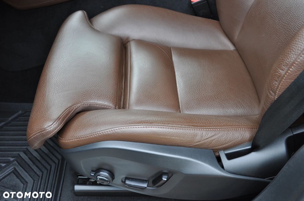 Volvo XC 90 B5 D AWD Inscription 7os - 15