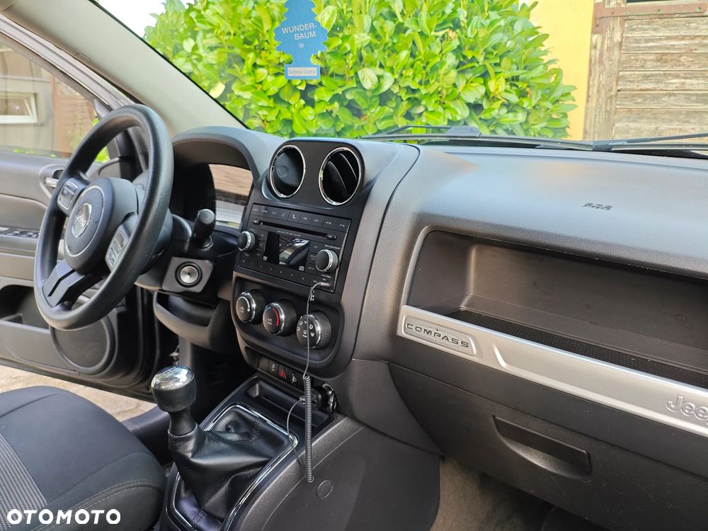 Jeep Compass 2.0 4x2 North - 21