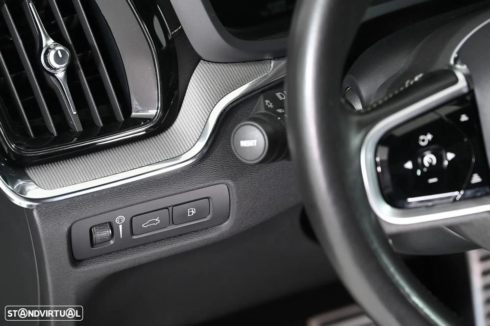 Volvo S60 2.0 T8 PHEV Polestar AWD - 31