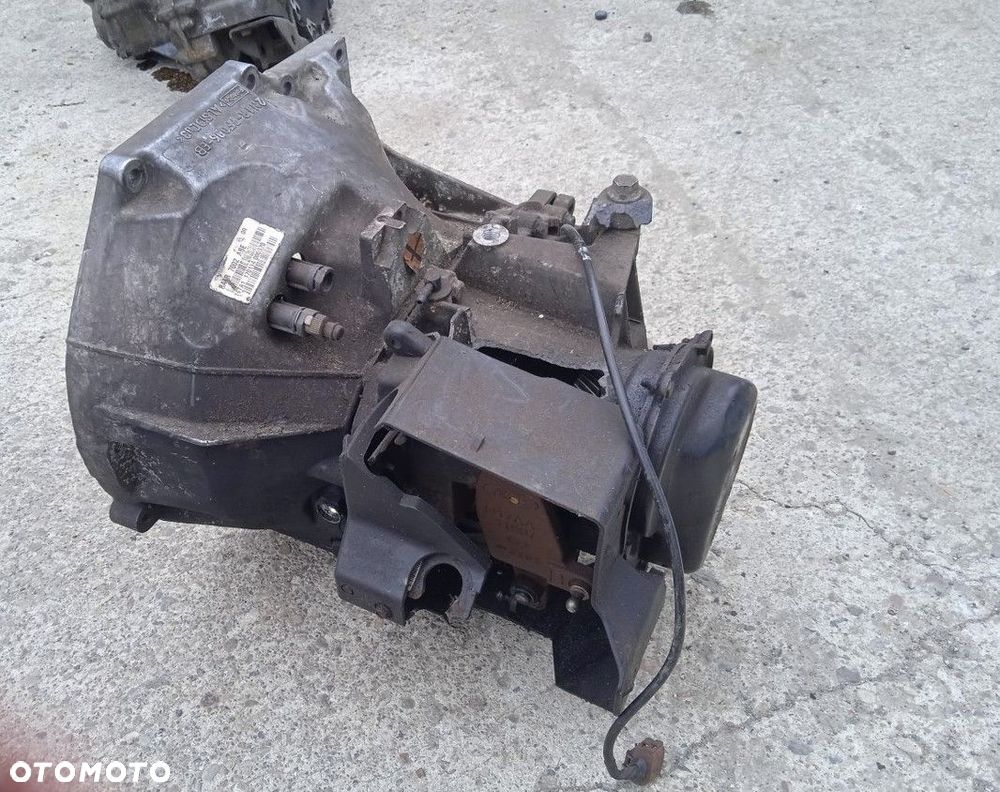 Skrzynia Biegów Ford Fiesta MK7 2N1R7F096EB - 4