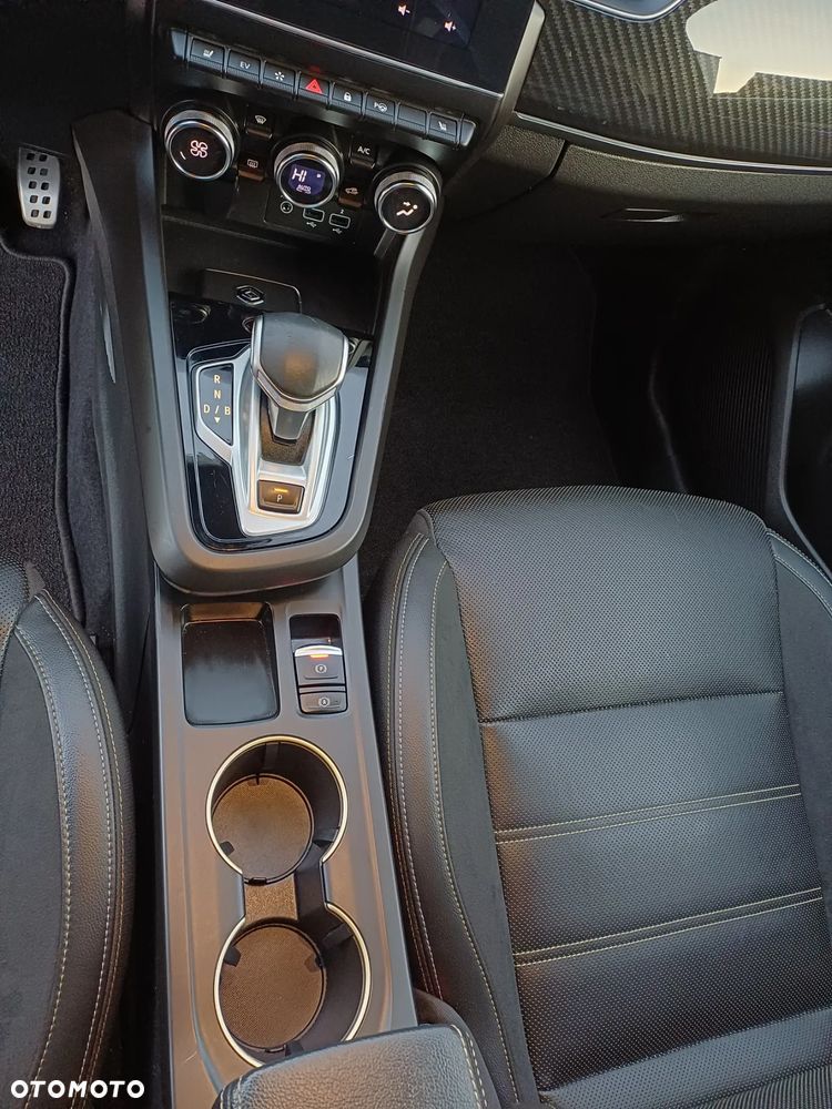 Renault Arkana E-TECH 145 R.S.LINE - 32