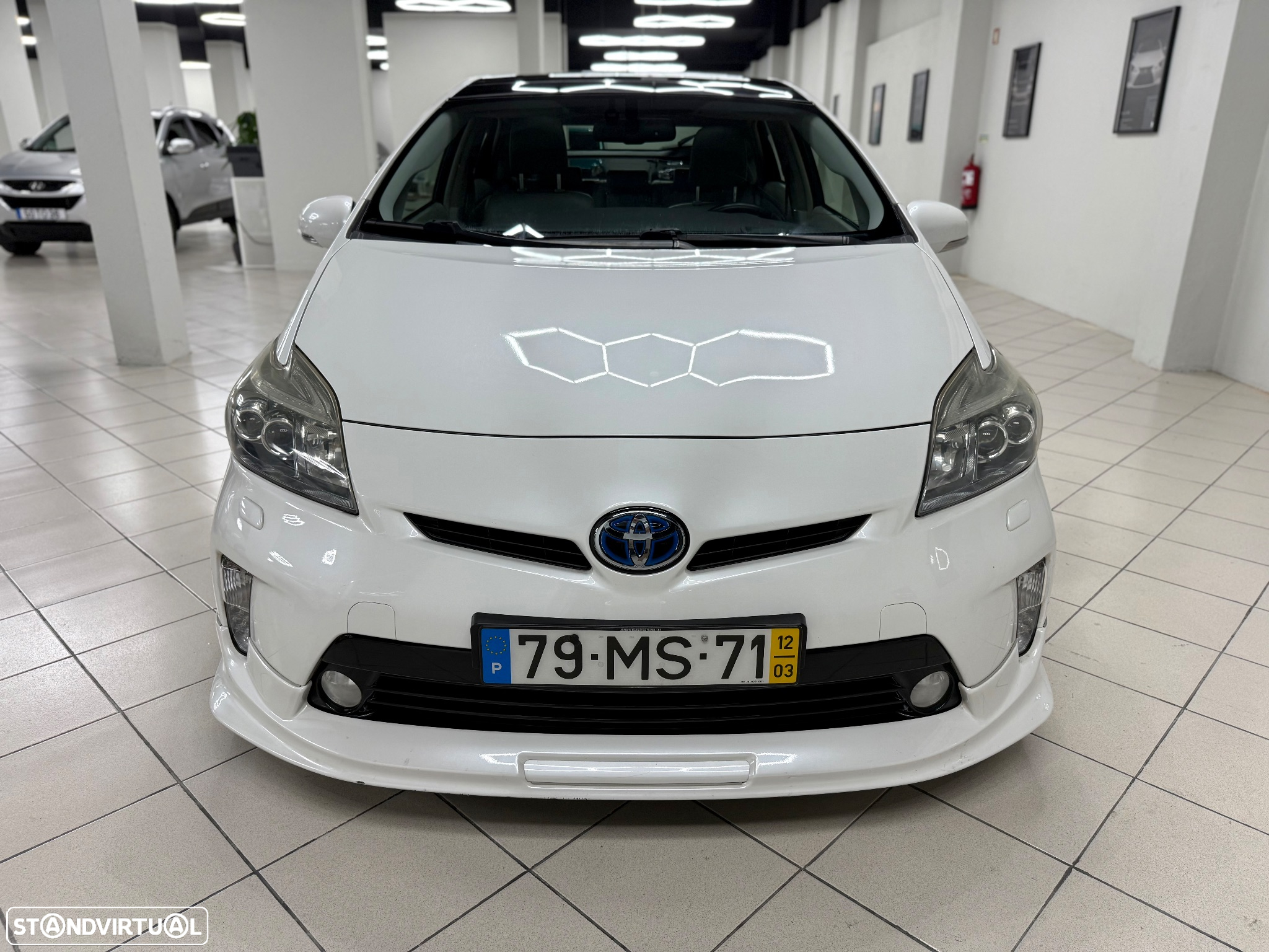 Toyota Prius 1.8 Exclusive Touch&Go+ - 4