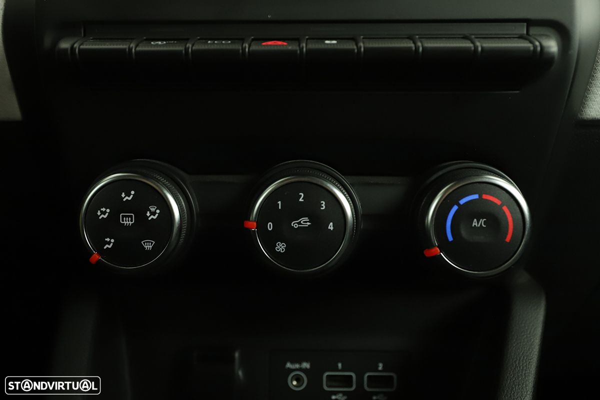 Renault Clio - 13
