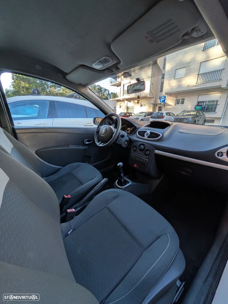 Renault Clio 1.2 16V GT - 7