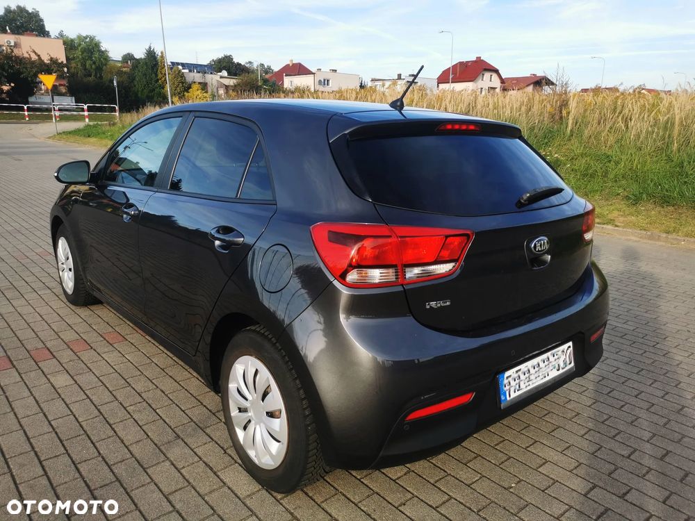 Kia Rio 1.2 XL - 7