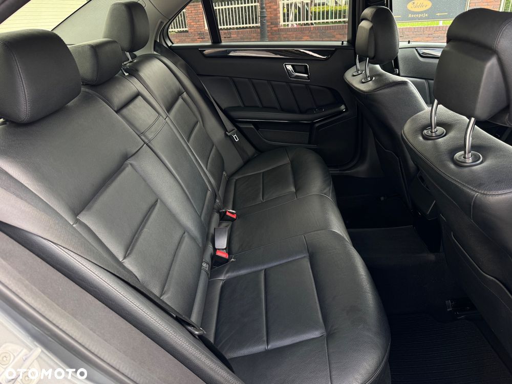 Mercedes-Benz Klasa E 220 CDI Automatik Avantgarde BusinessEDITION - 20