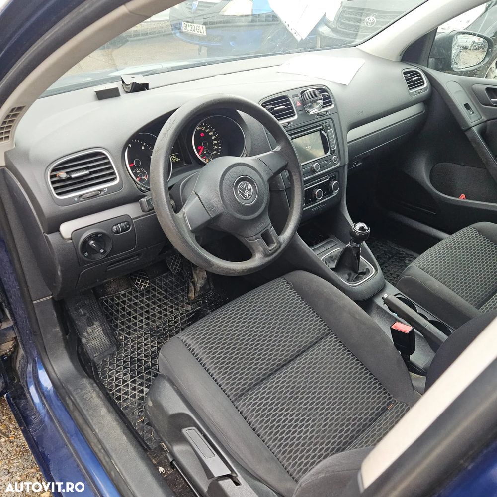 Volkswagen Golf 1.6 TDI DPF Team - 14