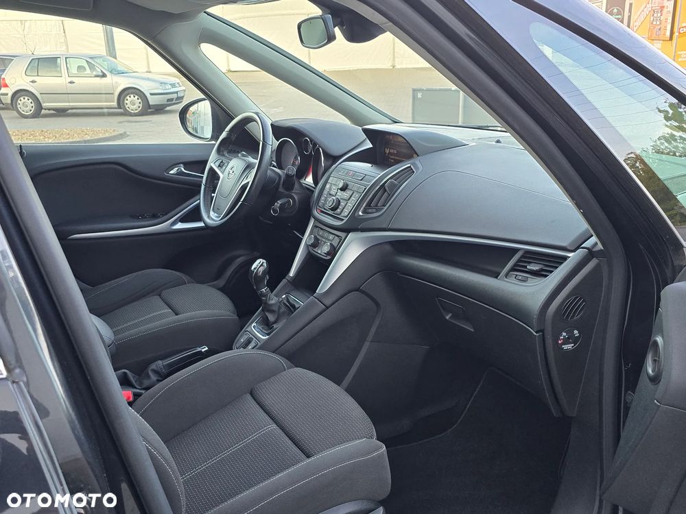 Opel Zafira 2.0 CDTI Cosmo - 9
