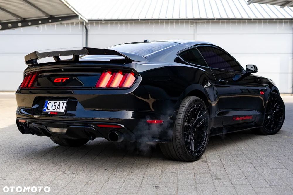 Ford Mustang - 20