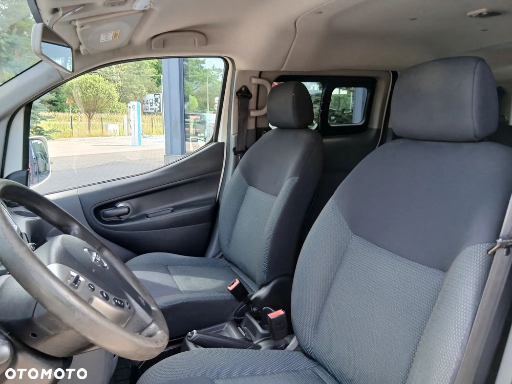 Nissan NV200 Combi 7os - 9