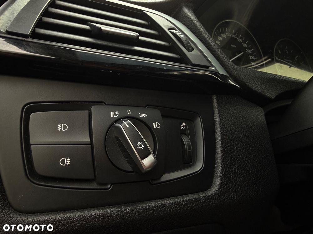 BMW Seria 3 - 20