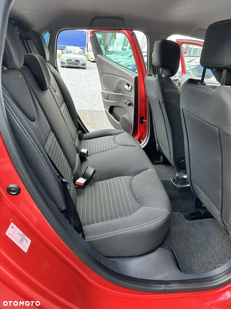 Renault Clio - 8