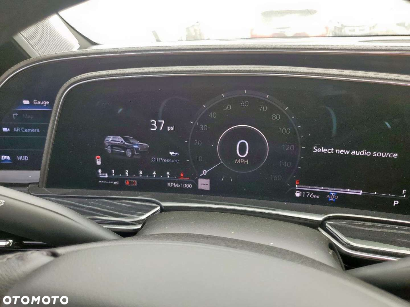 Cadillac Escalade - 10