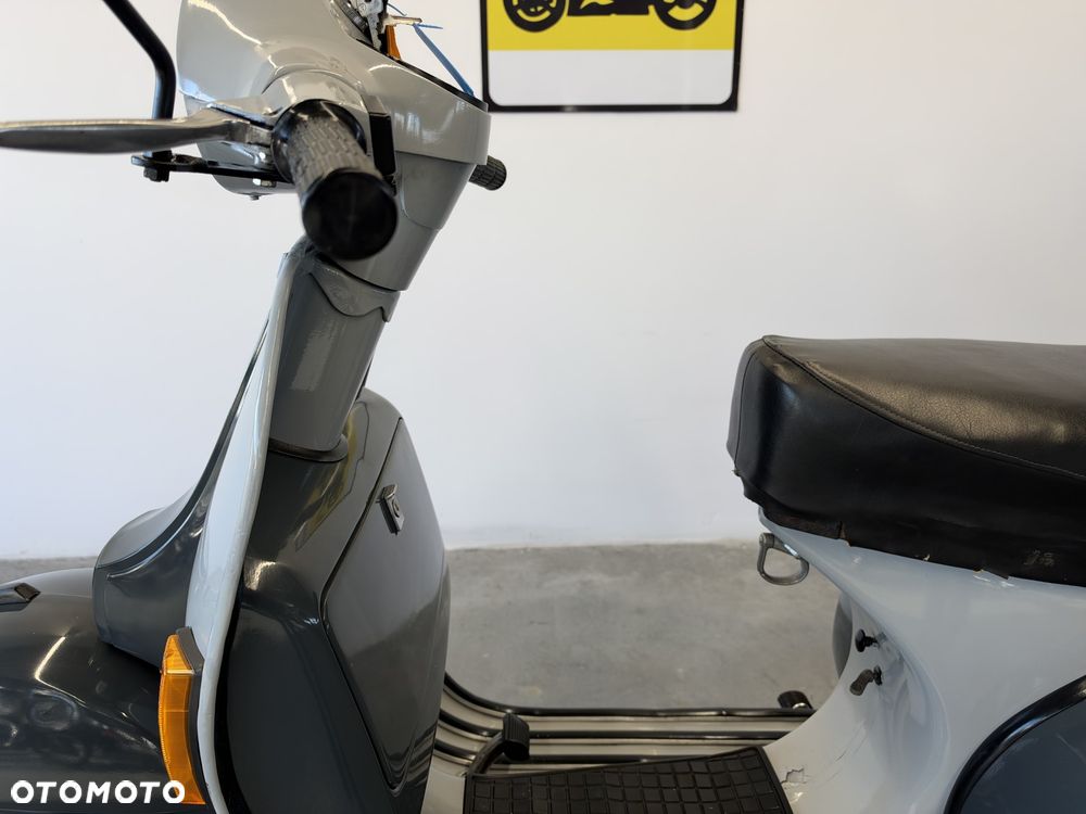 Piaggio Vespa - 20