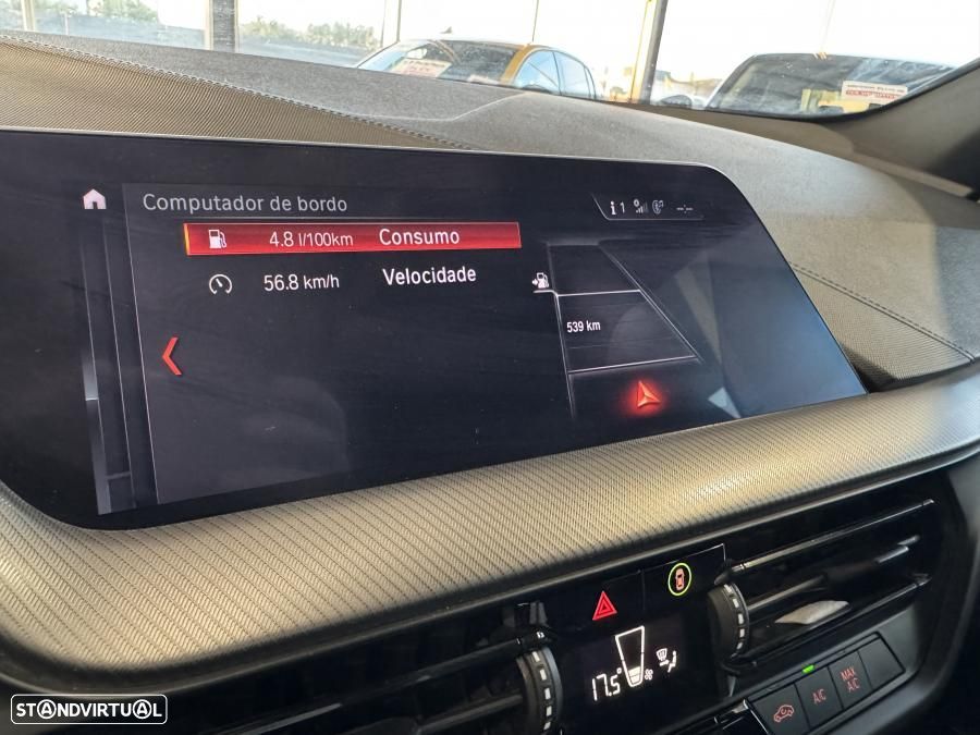 BMW 116 d Pack Desportivo M - 19