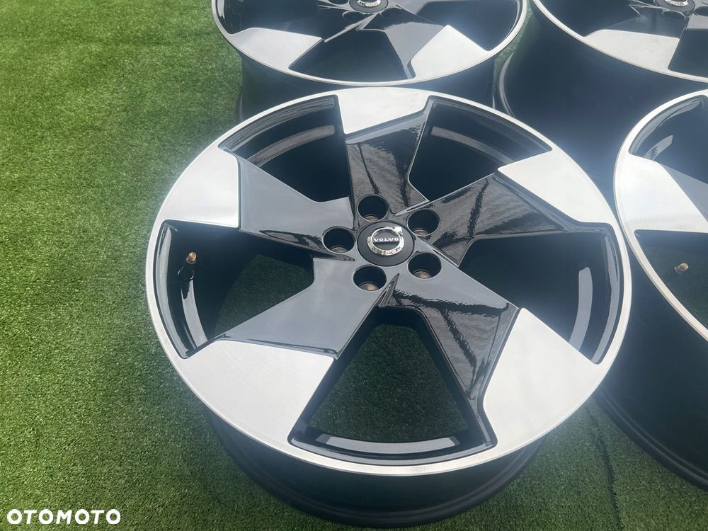 KOMPLET FELG FELGI ALU VOLVO EX30 XC40 XC60 V90 S90 19 ET48,5 ORYGINALNE - 5