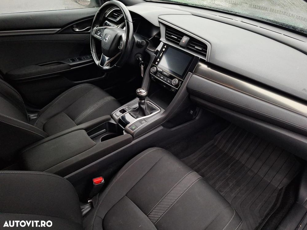 Honda Civic 1.0 VTEC Turbo Elegance Navi - 11