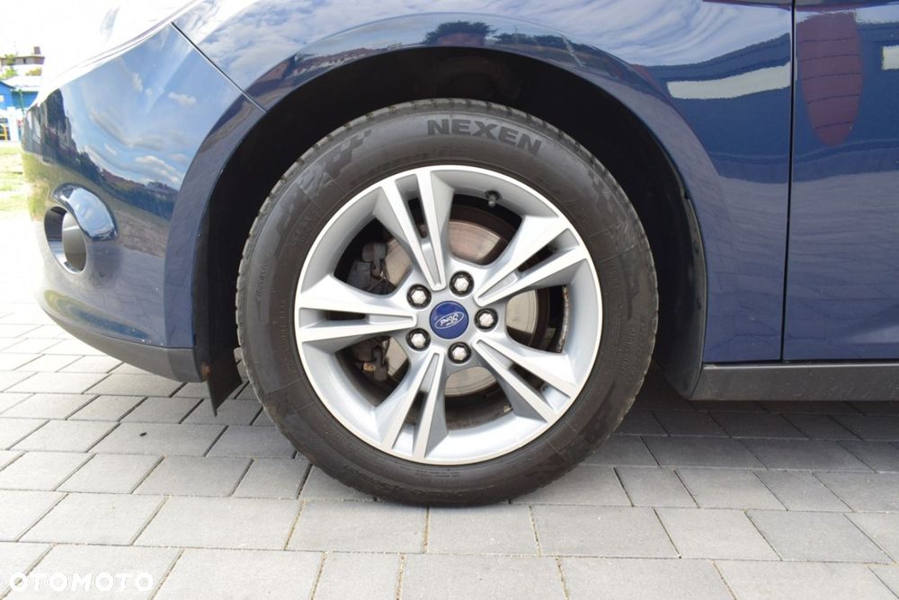 Ford Focus - 32