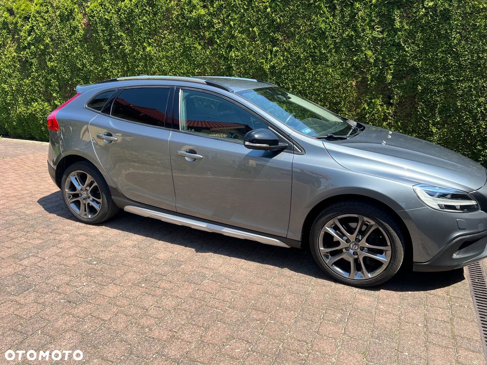 Volvo V40 T3 Drive-E Momentum - 8