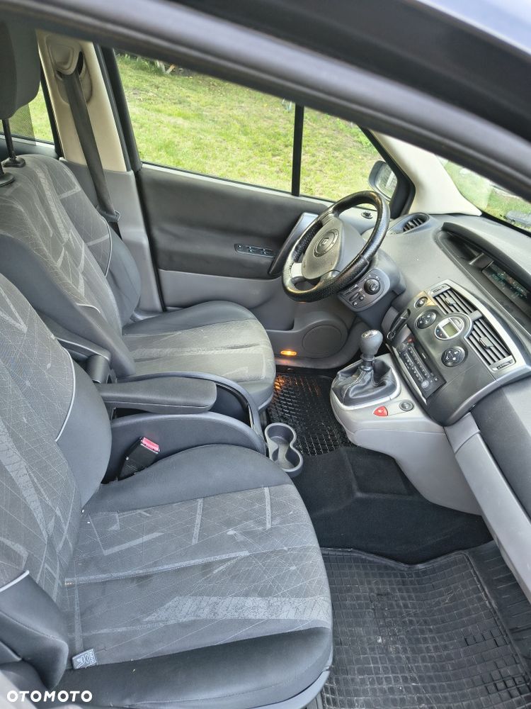 Renault Scenic - 5
