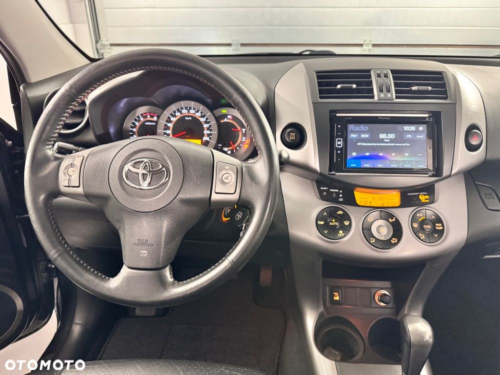 Toyota RAV4 2.0 4x4 Automatik Sol - 19