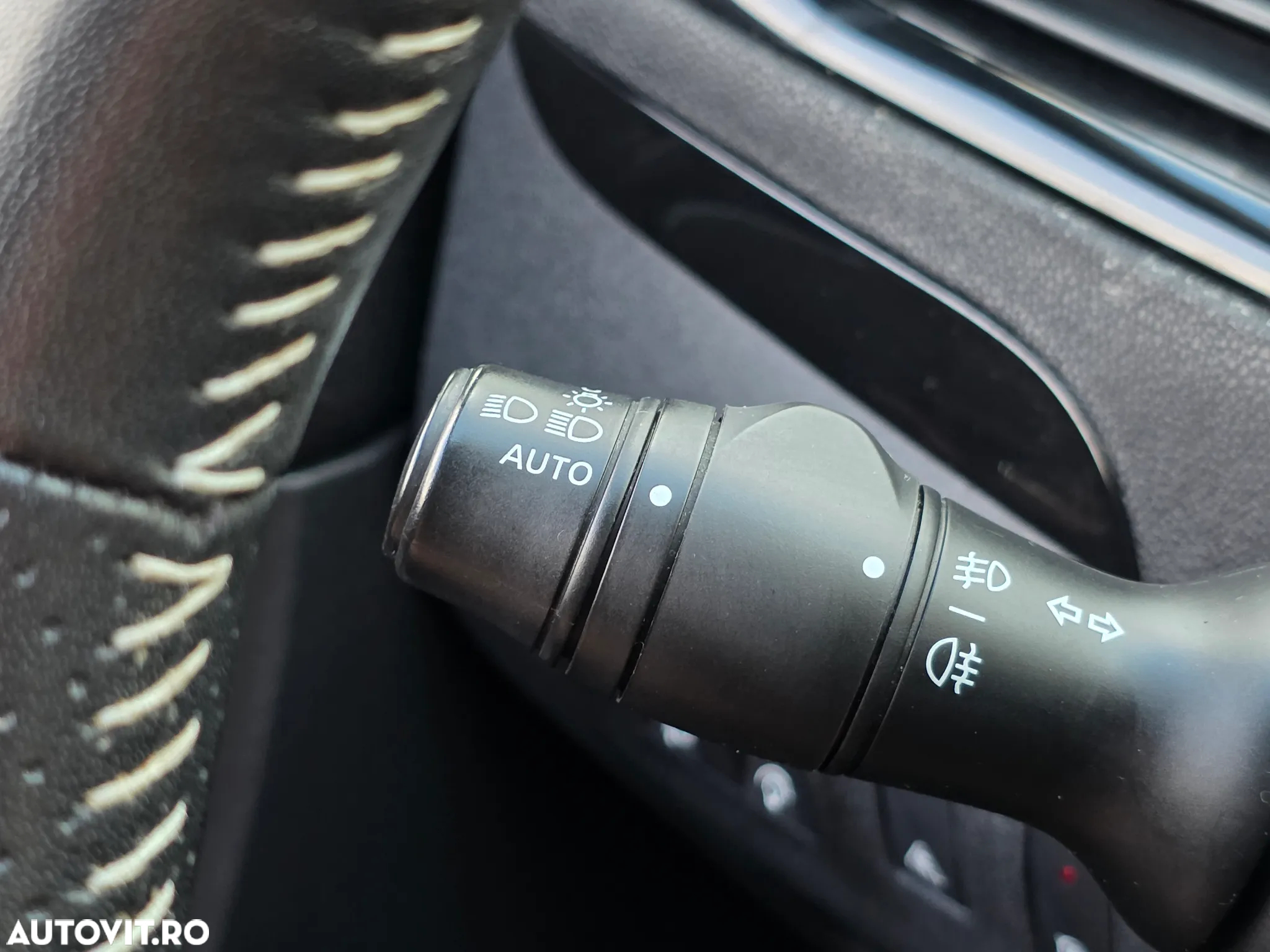 Renault Scenic ENERGY dCi 130 BOSE EDITION - 29