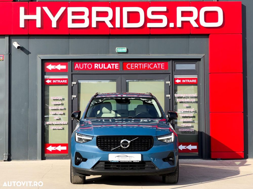 Volvo XC 40 Recharge T5 Twin Engine AT7 R-Design - 4