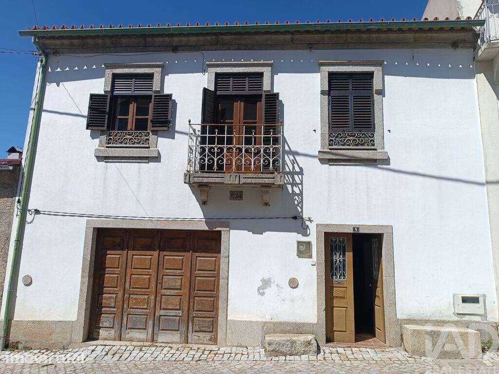 Casa / Villa T2 em Castelo Branco de 80 m2 - Grande imagem: 2/40