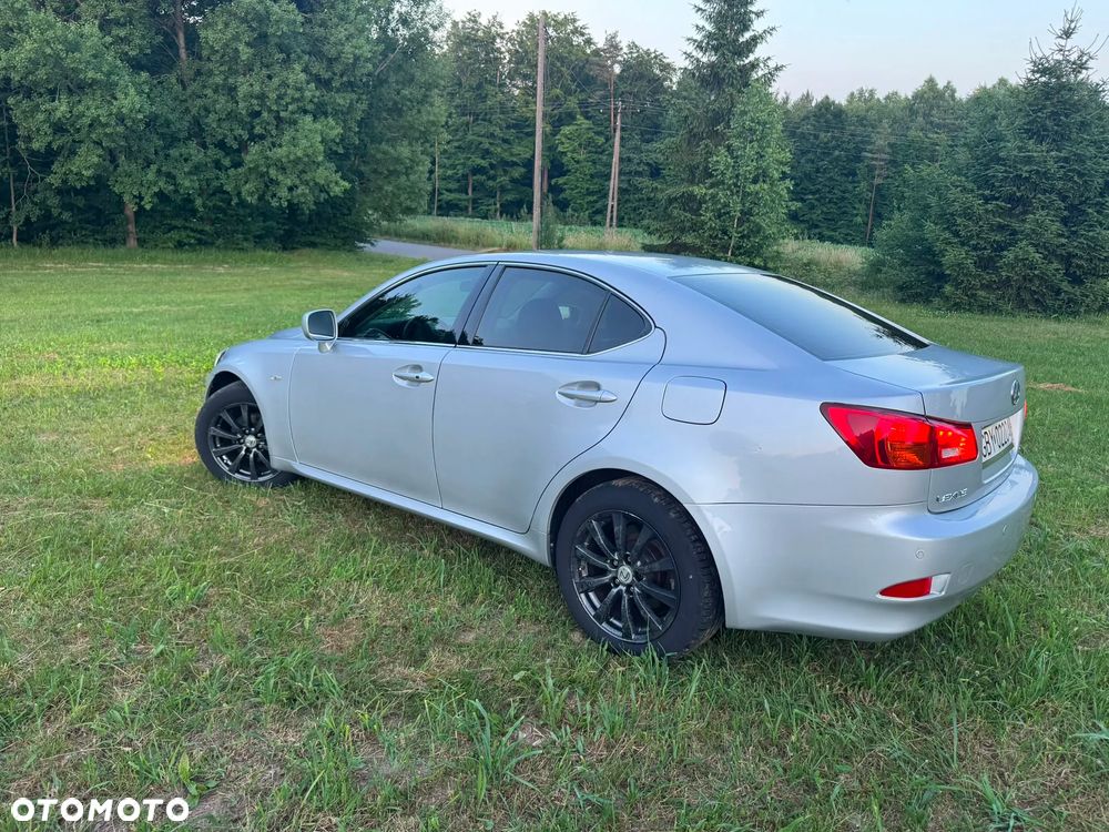 Lexus IS 220 D Prestige - 2