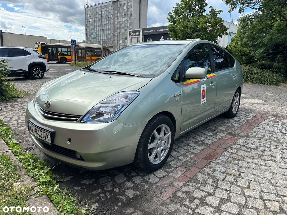Toyota Prius 1.5 VVT-i Prestige - 8